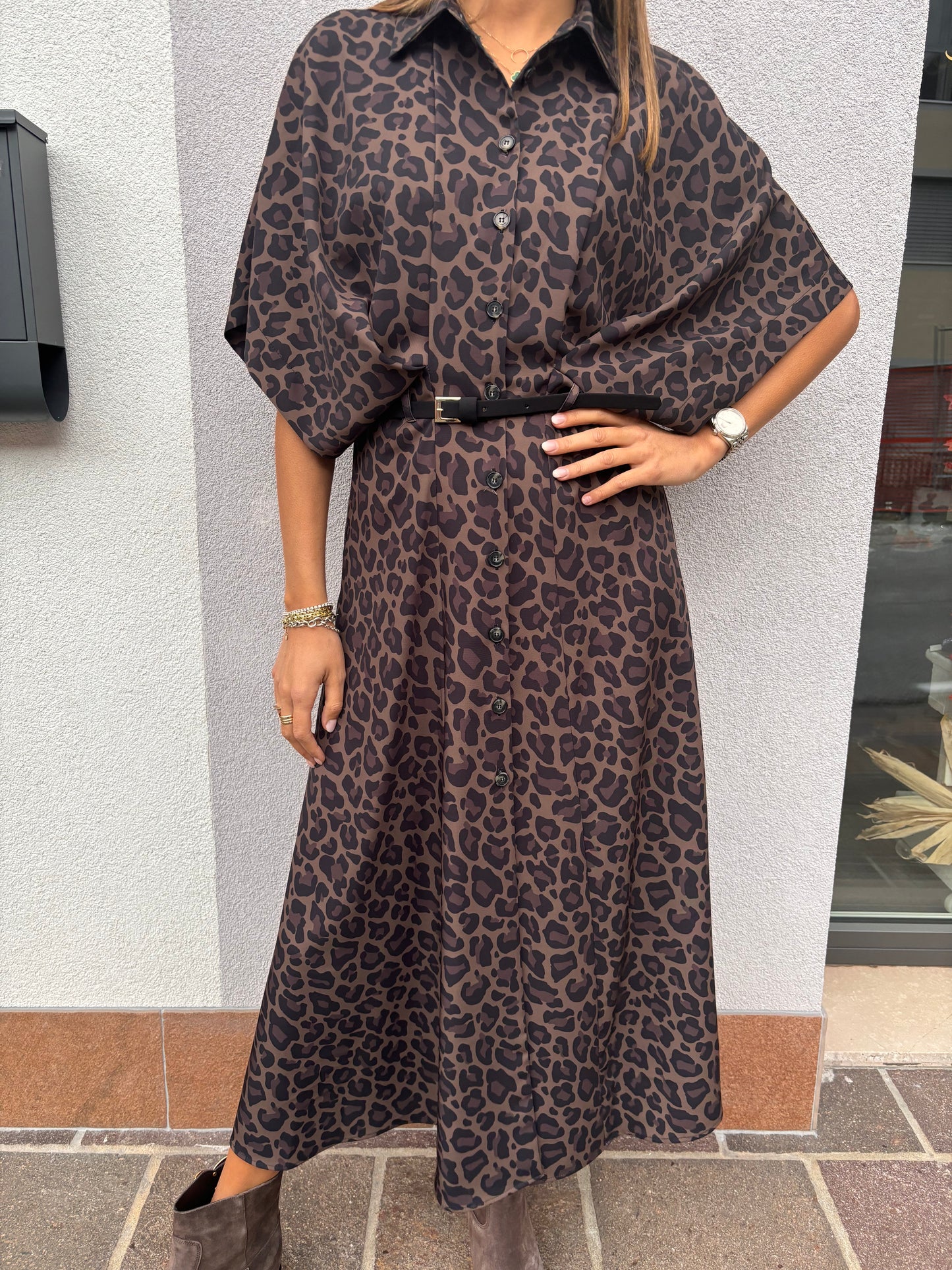 Vestito stampa animalier con cintura