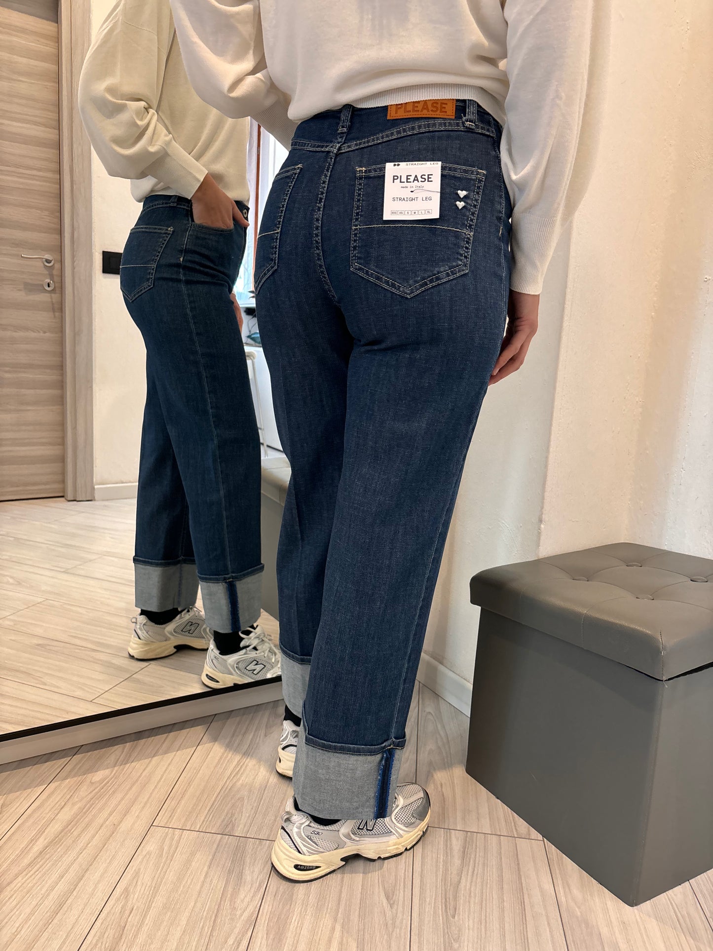 Jeans straight con risvolto