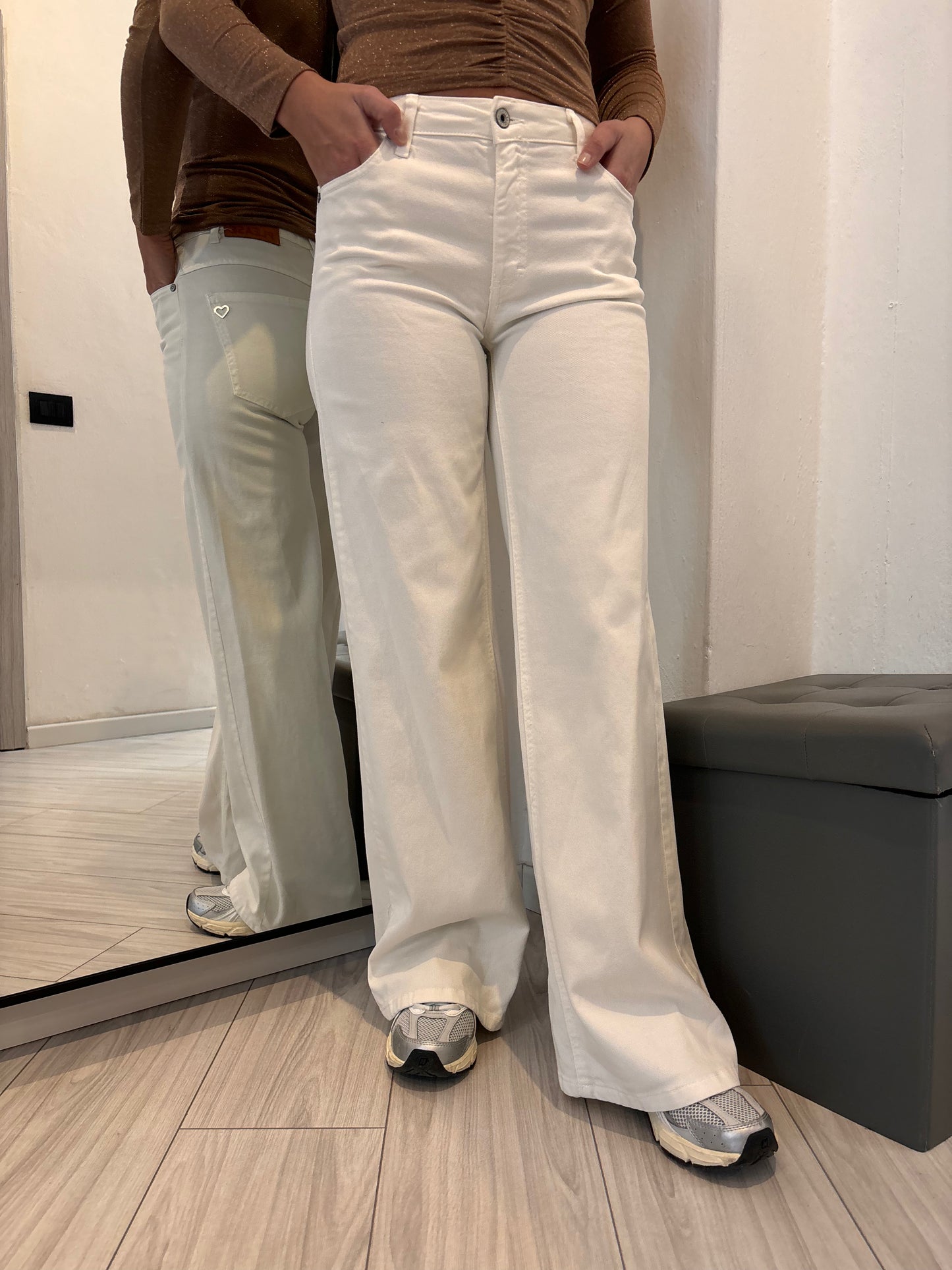 Jeans a zampa larga