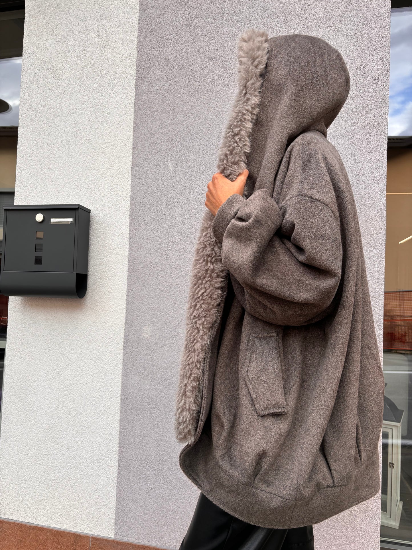 Cappottino grigio taupe