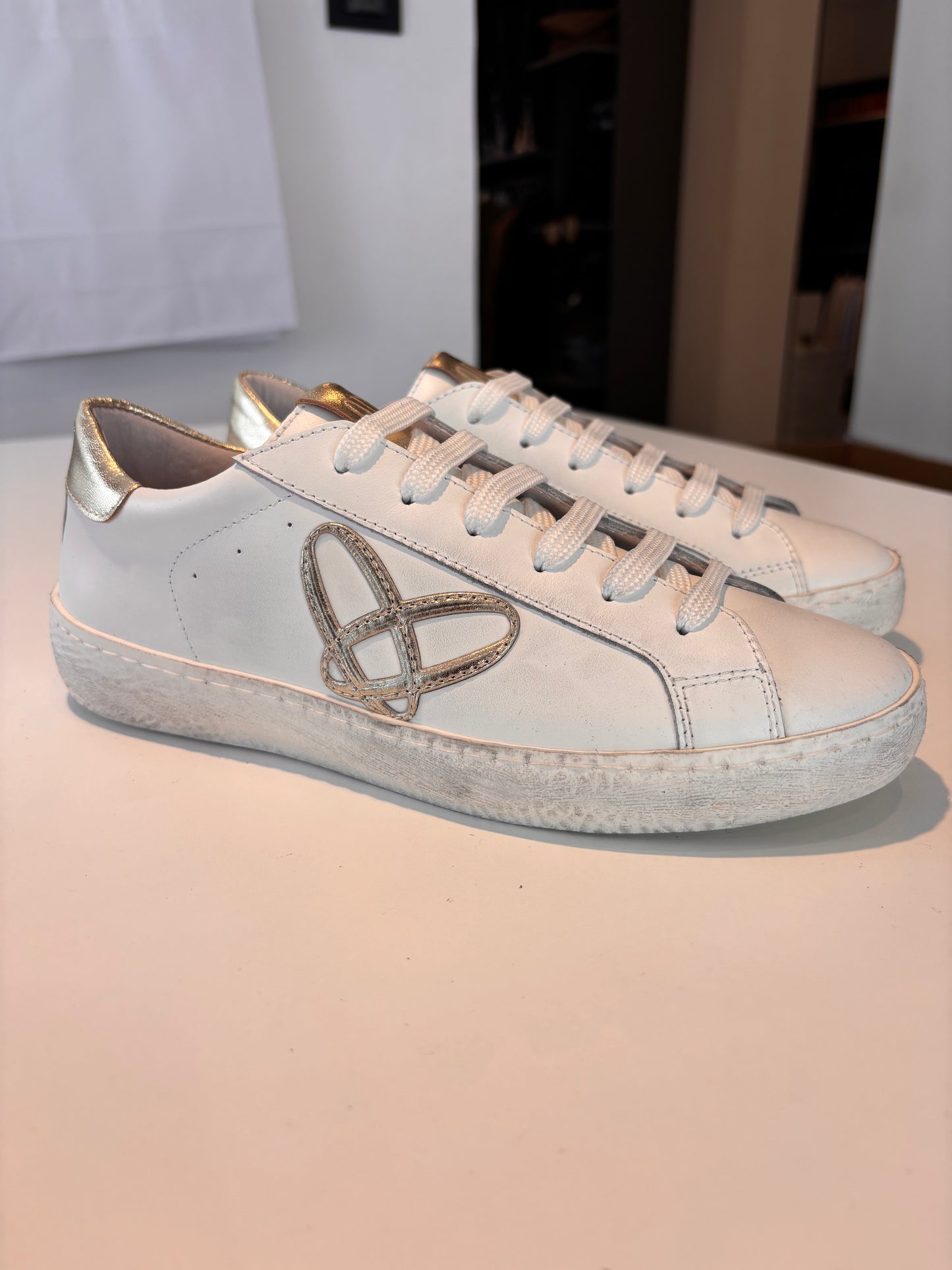 Sneaker in pelle Ovye